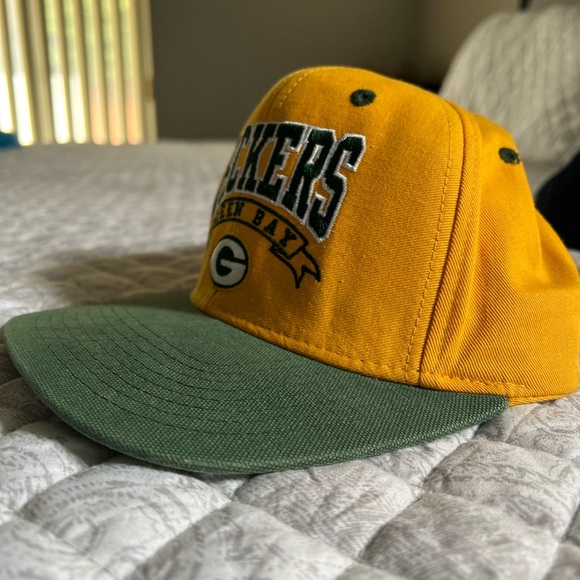 Packer Reebok SnapBack - Picture 2 of 6